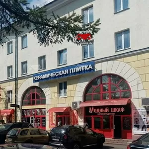 Три этажа с отдельным входом  в торговом центре 