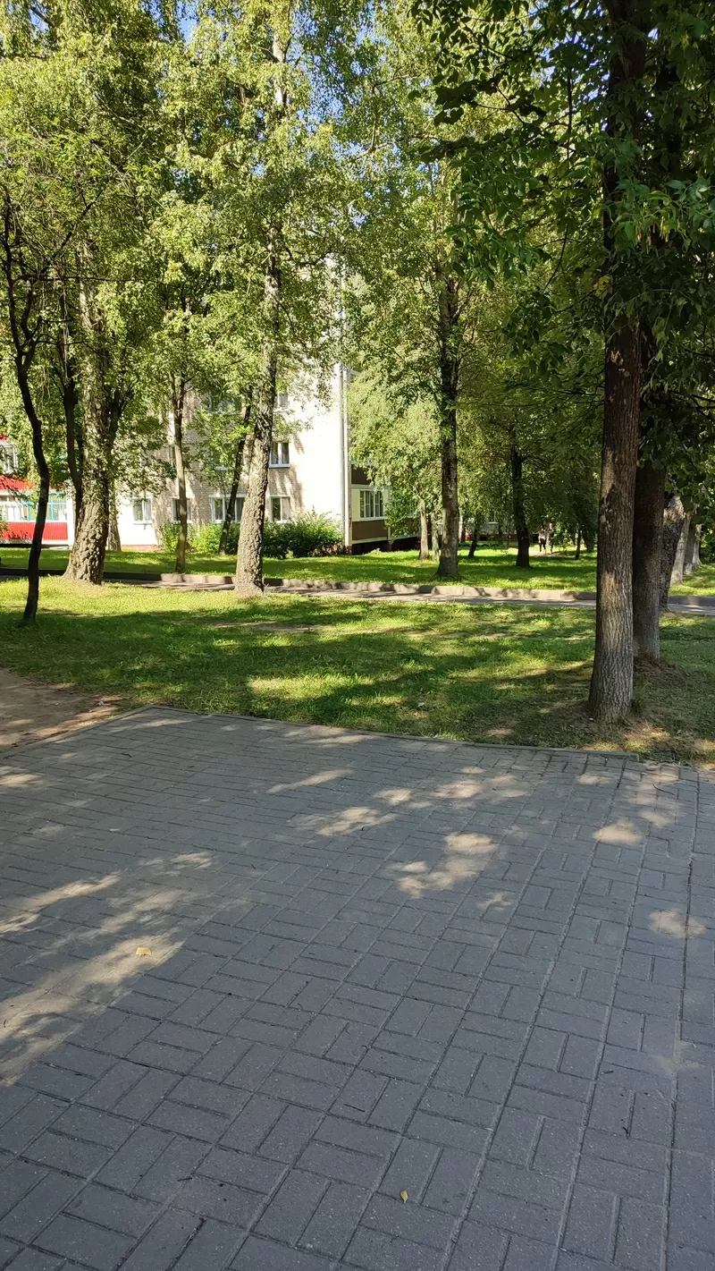 Продам 2- комнатную квартиру по ул.Космонавтов.