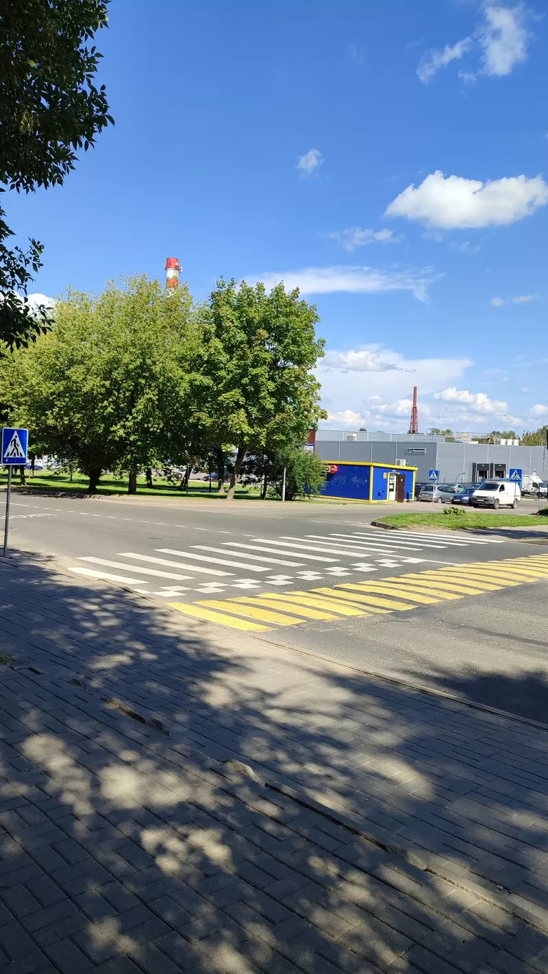 Продам 2- комнатную квартиру по ул.Космонавтов. 2