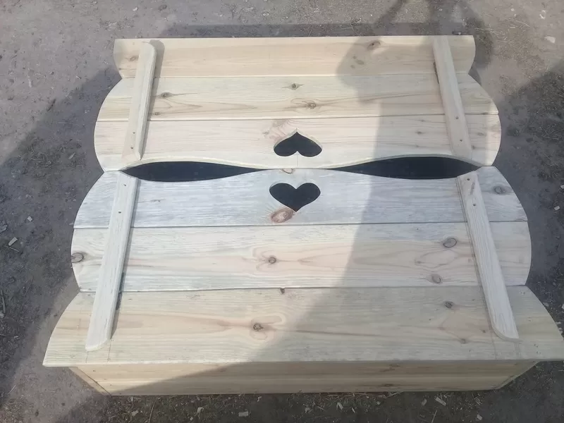 Часы,  шкатулки,  скамейки,  песочницы 6